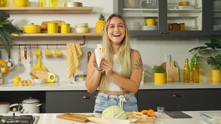 TT_207_Cacatua_caixa_042822_thumb.jpg