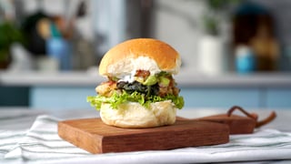 hamburguer-de-frango-com-guacamole_l_thumb.jpg