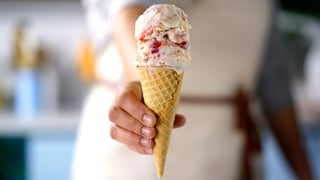 sorvete-cheesecake-de-morango_l_thumb.jpg