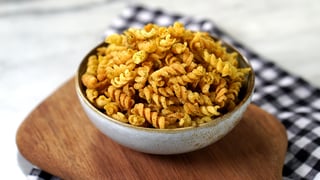 petiscos-de-macarrao-parafuso_l_thumb.jpg