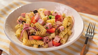 sadia_salada-de-macarrao-com-presunto_l_thumb.jpg
