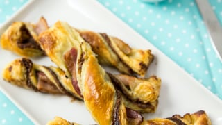 enroladinho-de-bacon-e-nutella_squareThumbnail_en-US---auto-cropped.jpg
