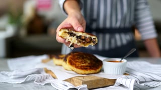 bolinho-de-batata-com-cogumelos_l_thumb.jpg