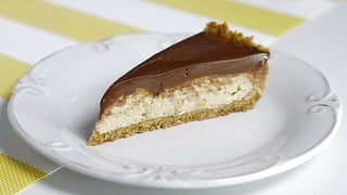 torta-de-charge_landscapeThumbnail_en-US.jpeg