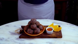 bolinho-de-feijoada_landscapeThumbnail_pt.jpeg