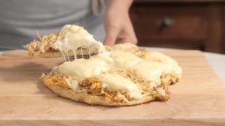 torta-frango-de-frigideira_landscapeThumbnail_en-US.jpeg