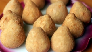 comida-de-cinema_s1e4_coxinha-de-estomago_landscapeThumbnail_pt.jpeg