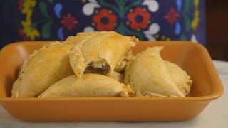 empanadas-de-carne_landscapeThumbnail_pt.jpeg