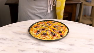 pizza-com-massa-de-couve-flor_landscapeThumbnail_pt.jpeg