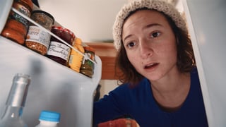 alice-em-paris_s1e2_cade-meus-ovos_landscapeThumbnail_pt.jpeg