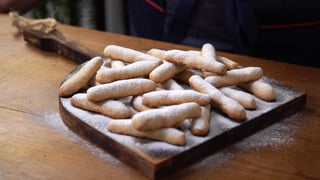 palito-de-queijo-amanteigado_landscapeThumbnail_pt.jpeg