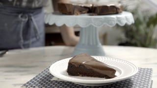 bolo-cremoso-de-chocolate_landscapeThumbnail_pt.jpeg