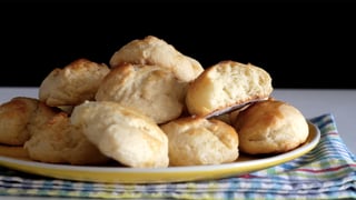 pao-de-leite-no-liquidificador_landscapeThumbnail_en-US.jpeg