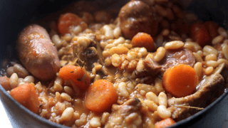 max-thumbnail-episode-cassoulet-de-os-sabores-do-palacio