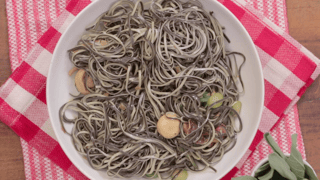 max-thumbnail-episode-macarrao-com-cogumelos-e-aspargos