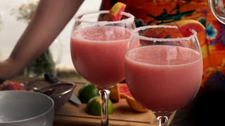 max-thumbnail-episode-drink-havaiano-de-goiaba-e-lichia