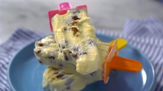 picole-de-creme-com-biscoito_landscapeThumbnail_pt.jpeg