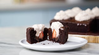 brownie-trufado-com-morango_l_thumb.jpg