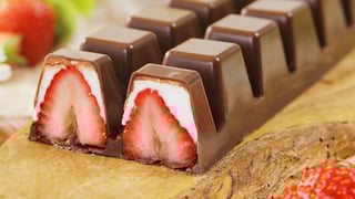 Strawberries and Cream Truffles_L.png