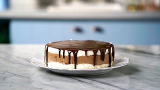 torta-de-sorvete-e-bombons_l_thumb.jpg