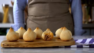 coxinha-com-massa-de-pao-de-queijo_l_thumb.jpg