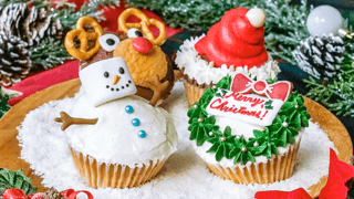 クリスマスカップケーキ_L.png