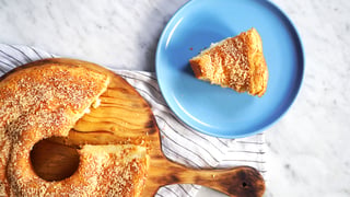 bolo-de-pao-de-queijo_l_thumb.jpg