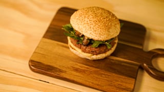 burguer-com-mix-de-cogumelos_l_thumb.jpg