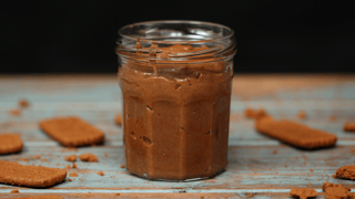 caramelised-biscuit-spread_landscapeThumbnail_en-UK.png