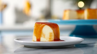 pudim-de-queijo-com-calda-de-goiabada_l_thumb.jpg